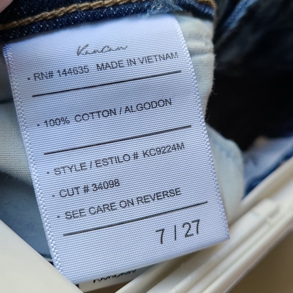 Kancan Rainbow Stitch Destructed Crops - Picture 9 of 10